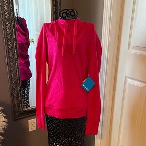 Columbia Women's Bright Fuchsia Hooded Pullover